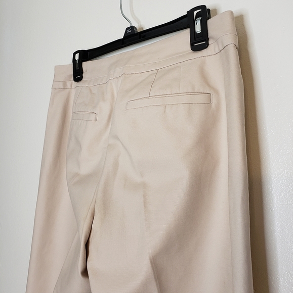 Ann Taylor Cotton Crop Pants Curvy Coastal Beige Office Preppy Summer Vacation - Picture 7 of 9